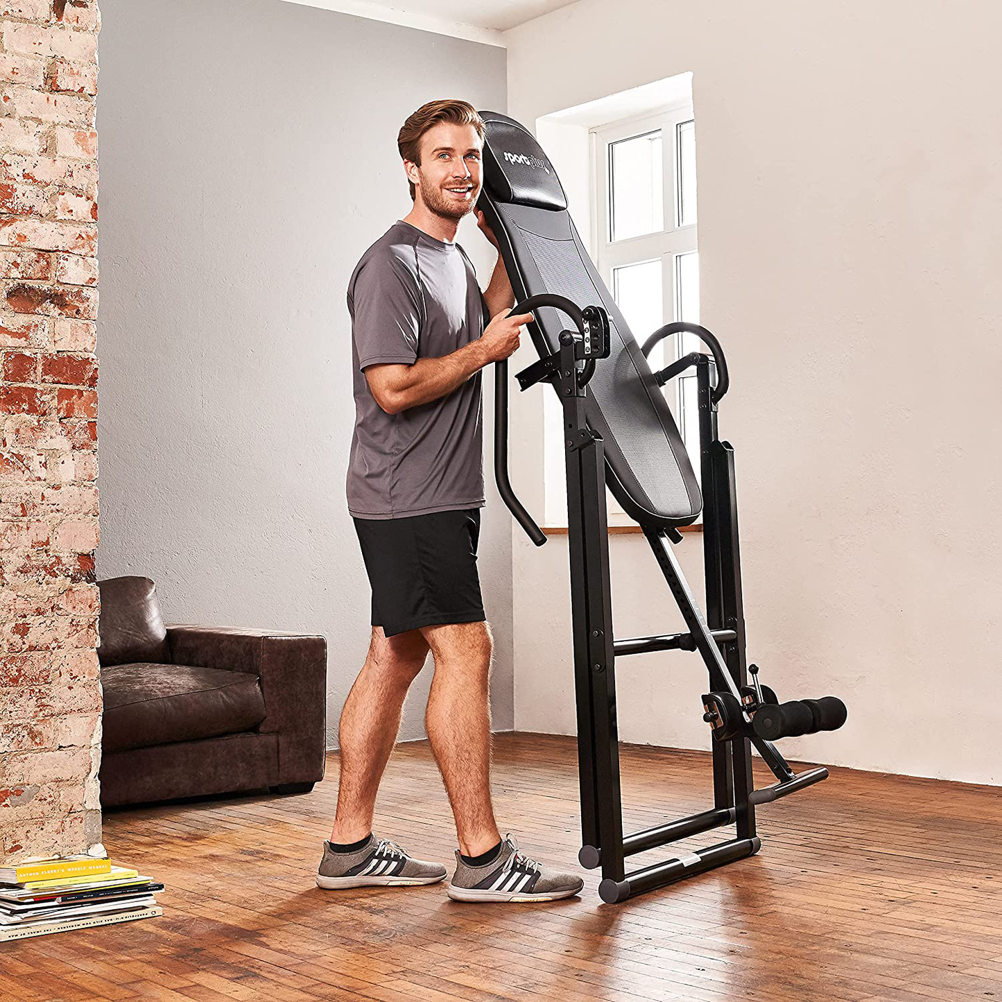 SportPlus Inversionsbank, klappbarer Schwerkrafttrainer, Inversion Table mit 6 Inversionswinkel, Streckbank zur Entlastung der Wirbelsäule, Nutzergewicht bis 135 kg, Rückenstrecker, Sicherheit geprüft