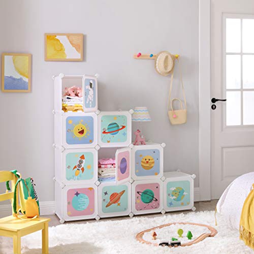 10-Cube Children’s Storage Unit, Interlocking Organiser Cabinet for Kids, Plastic Cube Shelves, Modular Wardrobe with Doors for Clothes Shoes Toys Bags, 123 x 31 x 123 cm, White