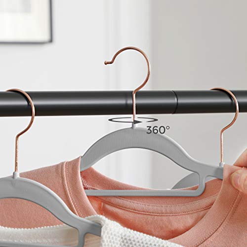 Set of 30 Clothes, Non-Slip Plastic, Space-Saving Coat Hangers, 0.5 cm Thick, 42 cm Long, 360° Swivel Hook in Rose Gold, Light Dark Grey , 42B x 21.5H cm